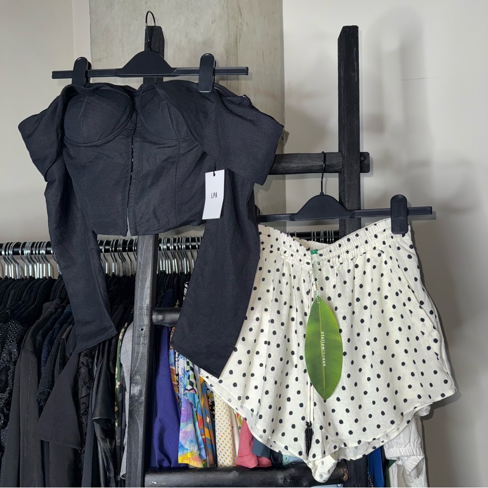 LPA x FWRD Top 500 Linen Corset Crop Top & FARM Rio Polka Dot Linen Shorts Set - Picture 4 of 17